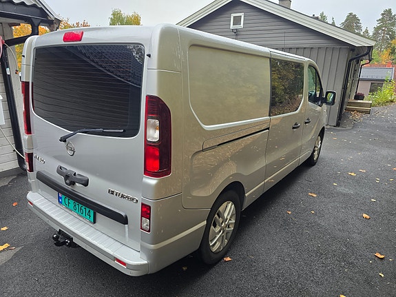 Opel Vivaro 6 of 15