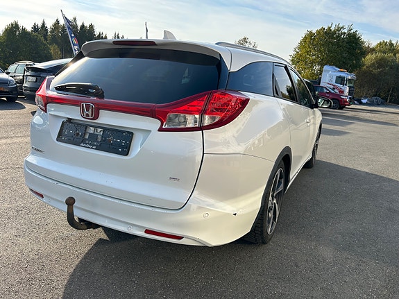 Honda Civic 17 of 30