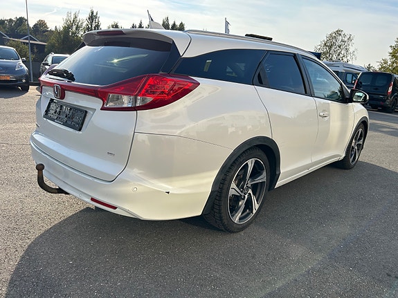 Honda Civic 18 of 30