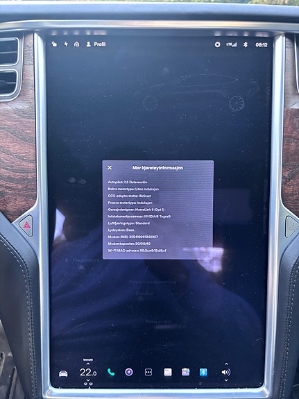 Tesla Model S 16 of 30