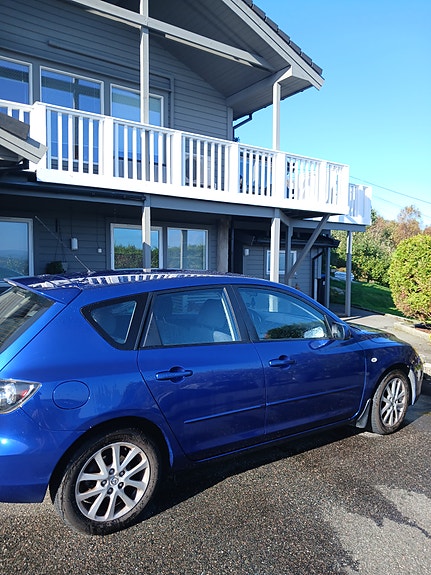 Mazda 3 2 of 7