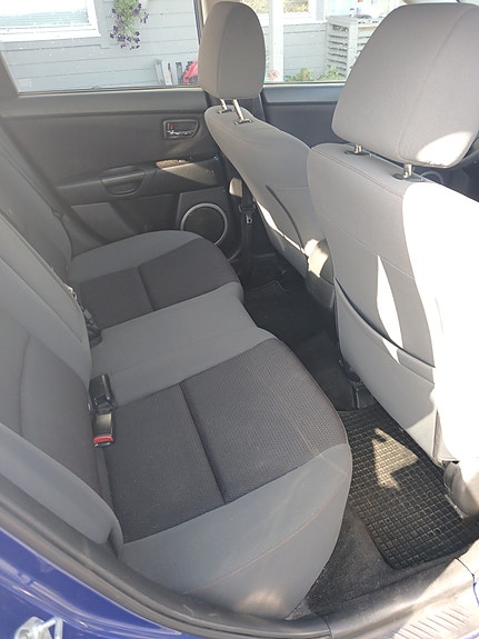 Mazda 3 5 of 7