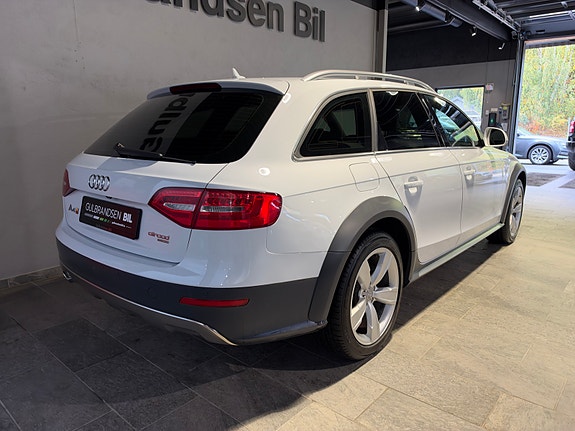 Audi A4 allroad 5 of 30