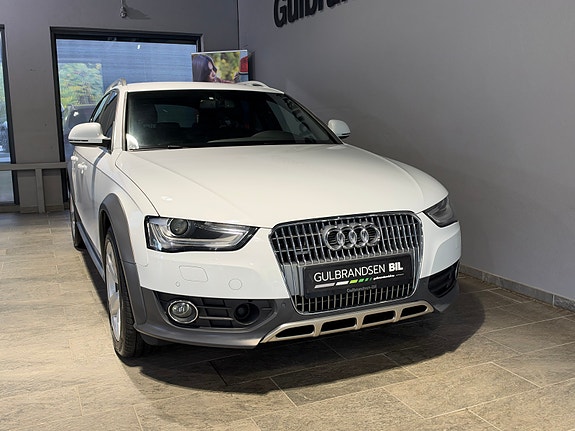 Audi A4 allroad 2 of 30