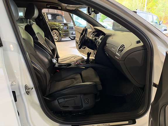 Audi A4 allroad 28 of 30