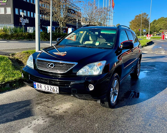 Lexus RX400h 8 of 30