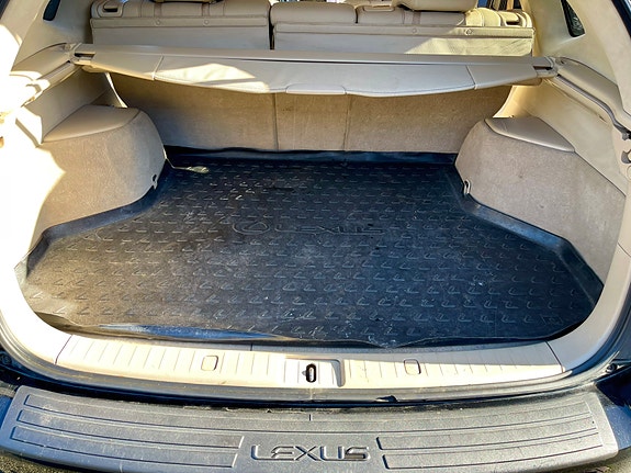Lexus RX400h 23 of 30