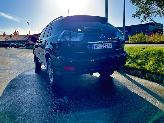 Lexus RX400h 13 of 30
