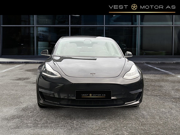 Tesla Model 3 2 of 22
