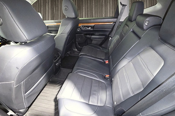 Honda CR-V 19 of 24