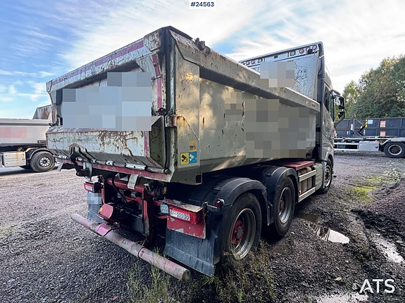Volvo FH16 750 6x4 Kombibil 12 of 26