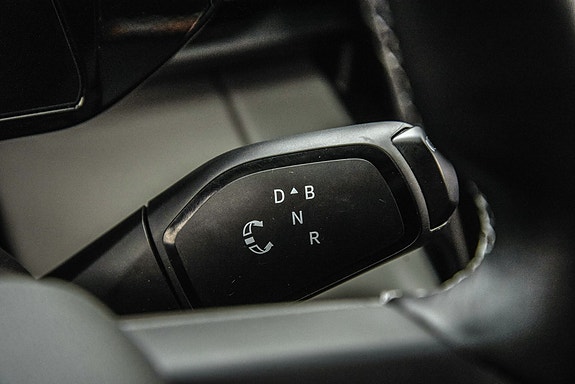 Ford Explorer 17 of 24