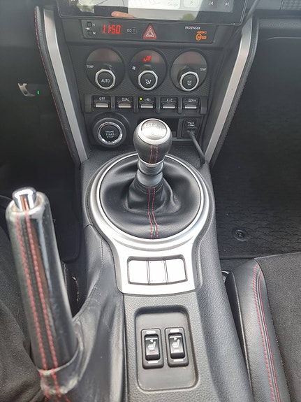 Toyota GT86 13 of 29