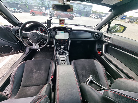 Toyota GT86 11 of 29