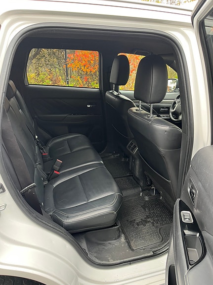 Mitsubishi Outlander 9 of 23