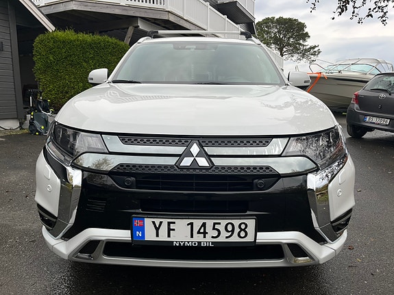 Mitsubishi Outlander 6 of 23