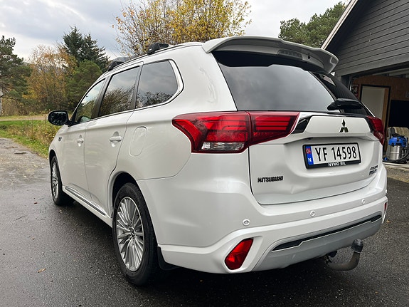 Mitsubishi Outlander 4 of 23