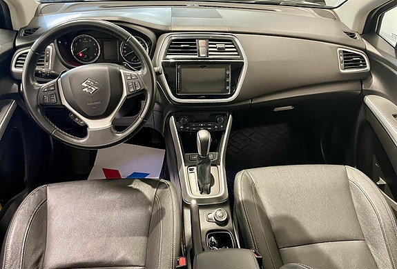 Suzuki SX4 S-Cross 8 of 16