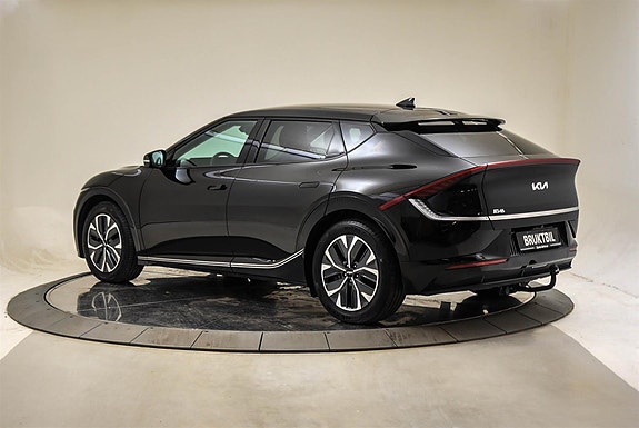 Kia EV6 3 of 27