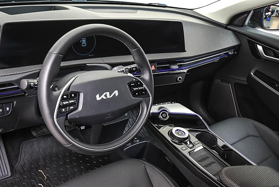 Kia EV6 12 of 27