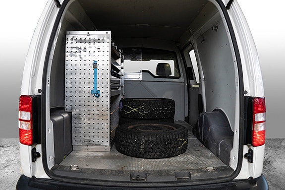 Volkswagen Caddy Maxi 10 of 22