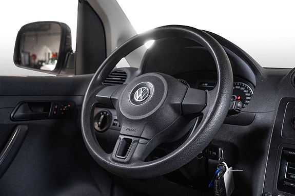 Volkswagen Caddy Maxi 13 of 22