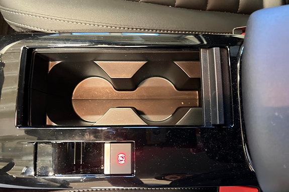 Citroen E-C4 27 of 27