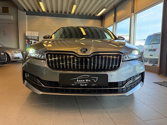 Skoda Superb 3 of 30