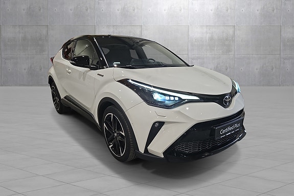 Toyota C-HR 7 of 24