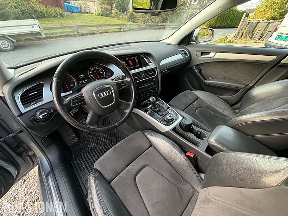 Audi A4 12 of 27