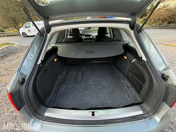 Audi A4 25 of 27