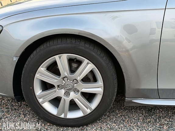 Audi A4 10 of 27