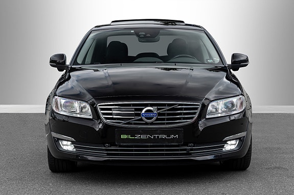 Volvo S80 3 of 30