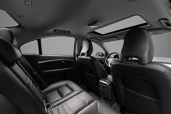 Volvo S80 16 of 30