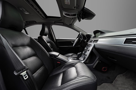 Volvo S80 15 of 30