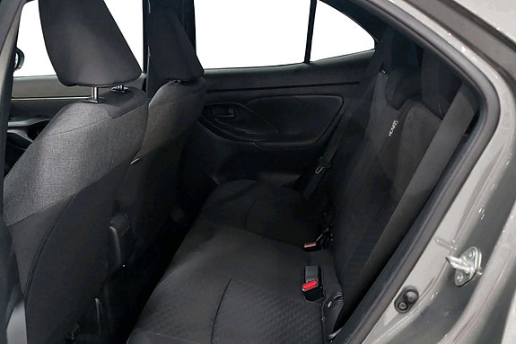 Toyota Yaris Cross 17 of 21