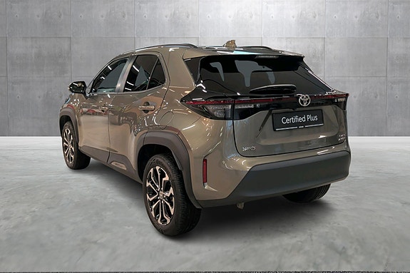 Toyota Yaris Cross 3 of 21