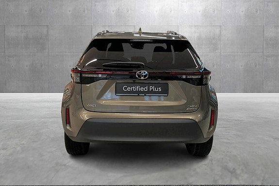 Toyota Yaris Cross 4 of 21