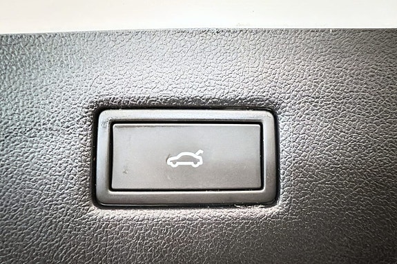 Ford Explorer 10 of 29