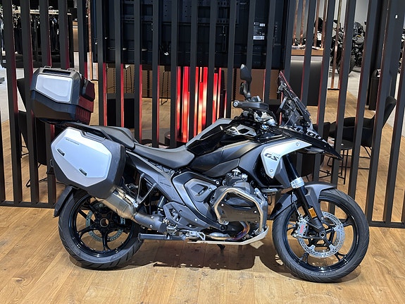BMW R 1300 GS "Fullutstyrt" med koffertsett 2 of 8