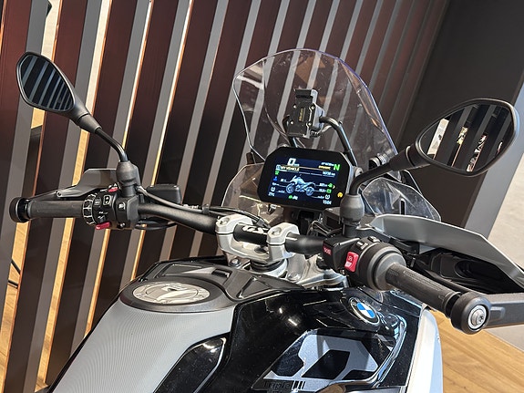 BMW R 1300 GS "Fullutstyrt" med koffertsett 6 of 8