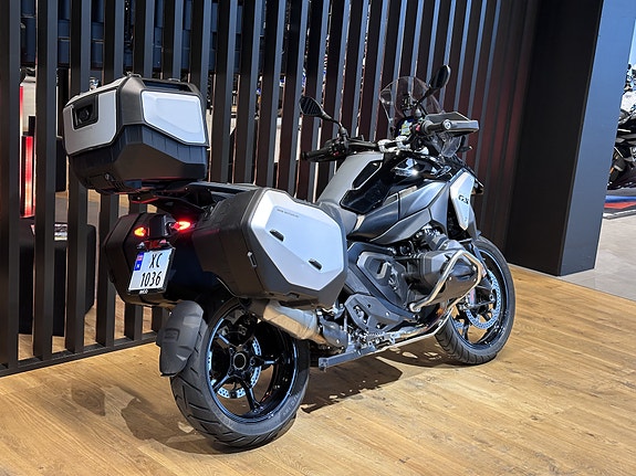 BMW R 1300 GS "Fullutstyrt" med koffertsett 3 of 8