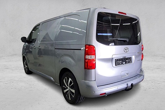 Toyota Proace 3 of 5
