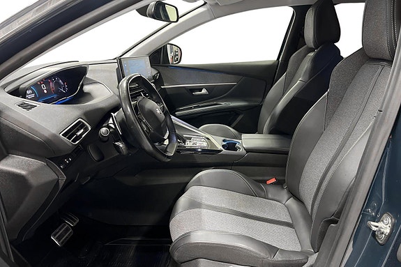 Peugeot 5008 8 of 29