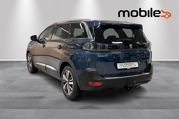 Peugeot 5008 21 of 29