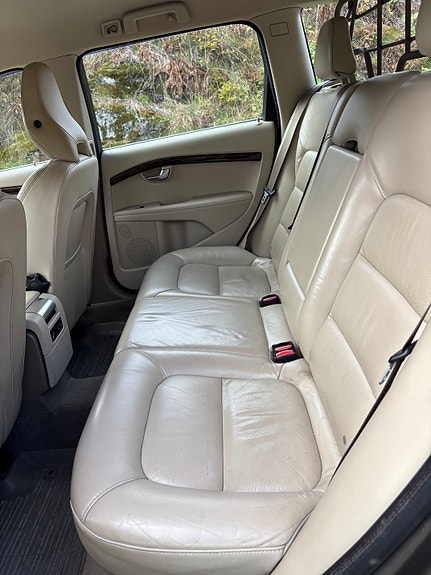 Volvo XC70 7 of 27