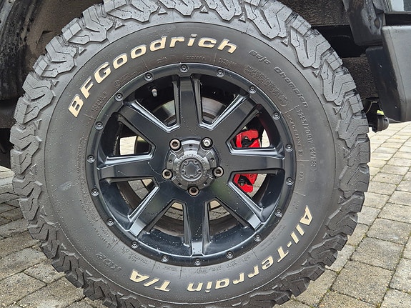 Jeep Wrangler 14 of 30