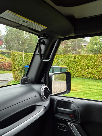 Jeep Wrangler 23 of 30