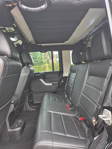 Jeep Wrangler 24 of 30