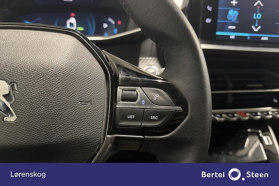 Peugeot e-208 17 of 24